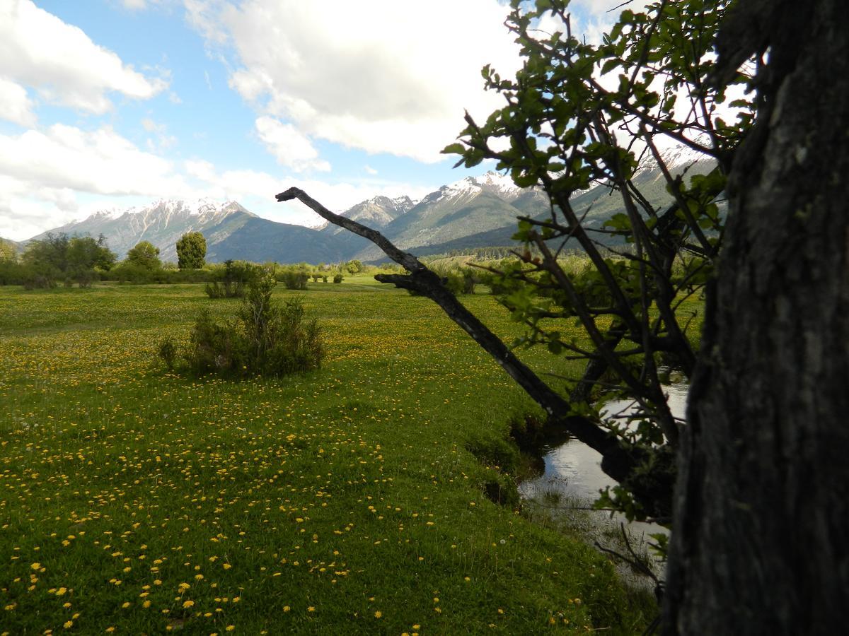 Valle Del Carrileufu Villa Cholila ภายนอก รูปภาพ